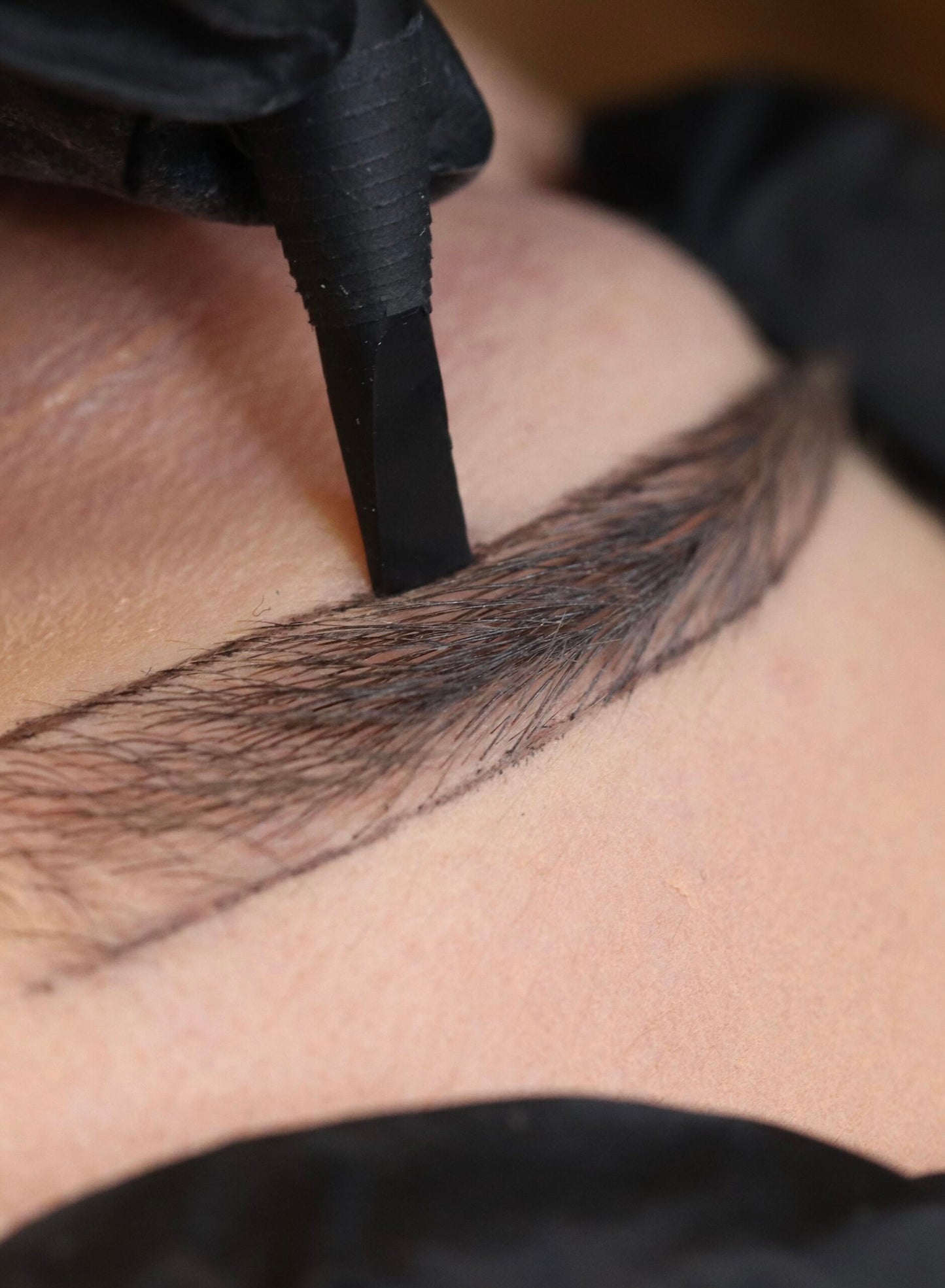 Formation Ombre Brows en Ligne (TROUSSE et APPAREIL INCLUS et livrés lors de l'inscription)